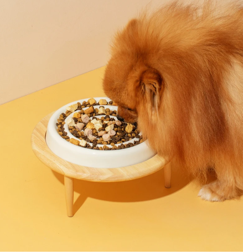 The spiral glutton